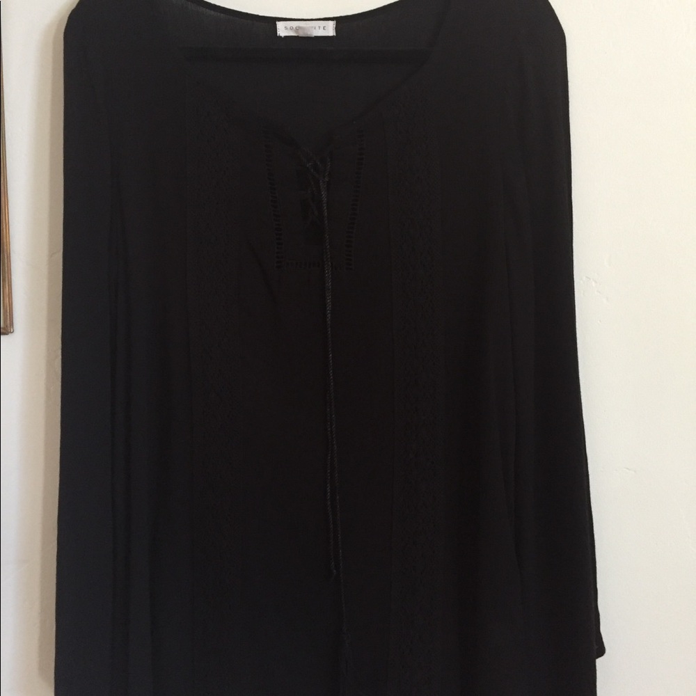 Black flowy top
